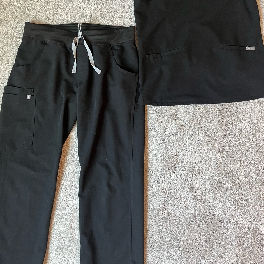 FIGS kade black scrub pants